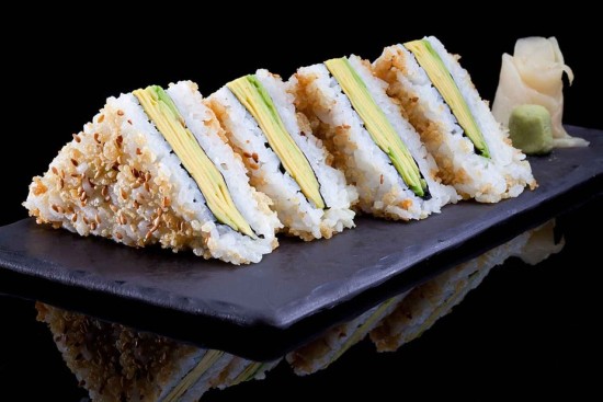 תפריט סוהו - טמפורה סנדוויץ', סושי - טמפורה קריספי סנדביץ' אבוקדו