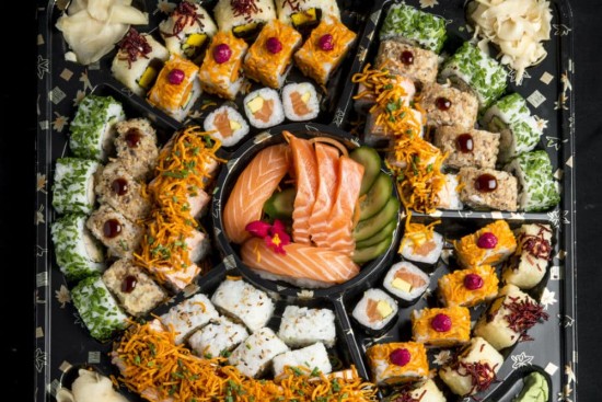 תפריט סוהו - סושי, קומבינציות - קומבינציית small party